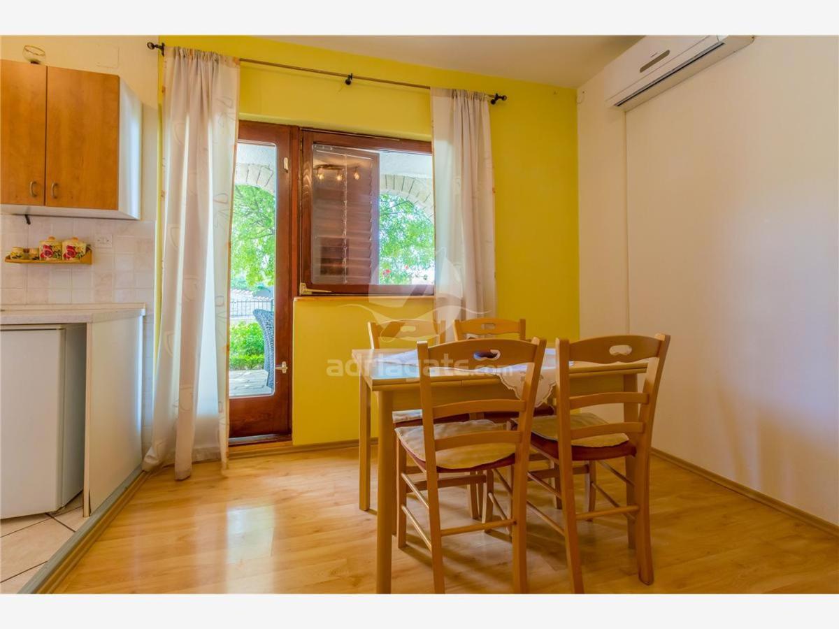 Apartments Dora Селце Екстериор снимка