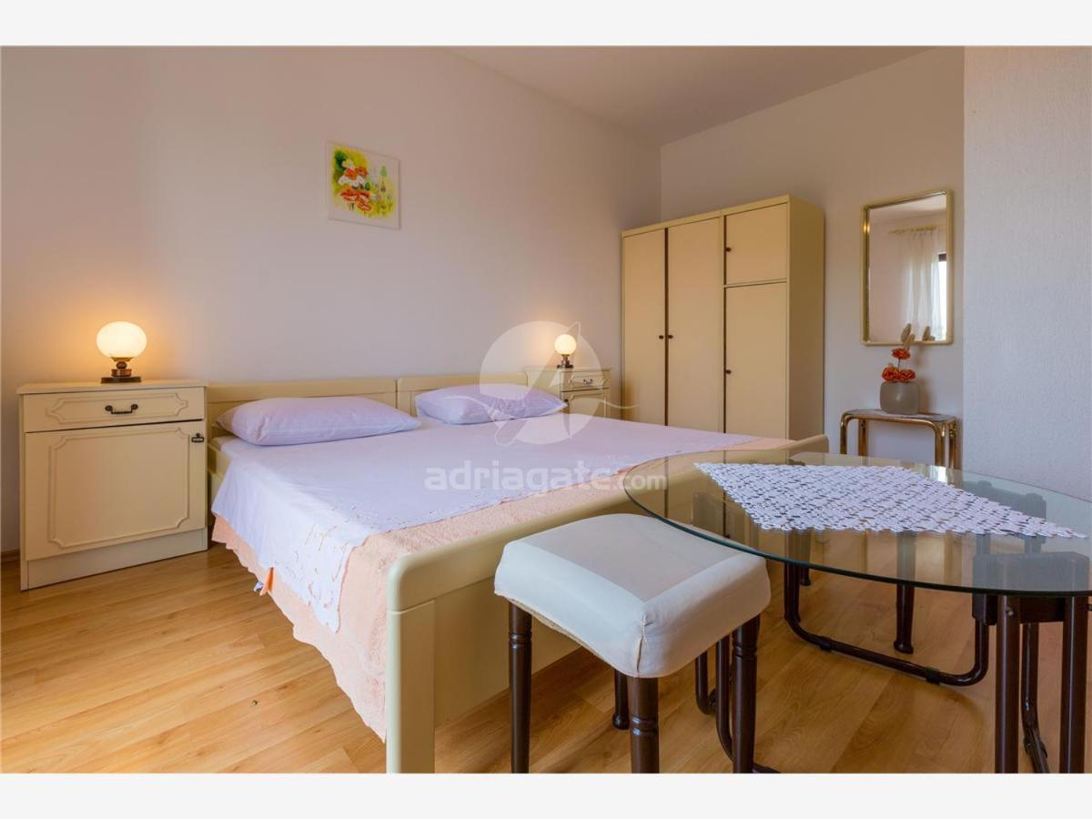 Apartments Dora Селце Екстериор снимка